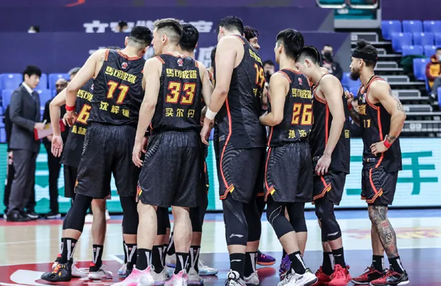 24分6板+绝杀广厦队！顾全又双叒叕绝杀了，天生的杀手？休闲区蓝鸢梦想 - Www.slyday.coM