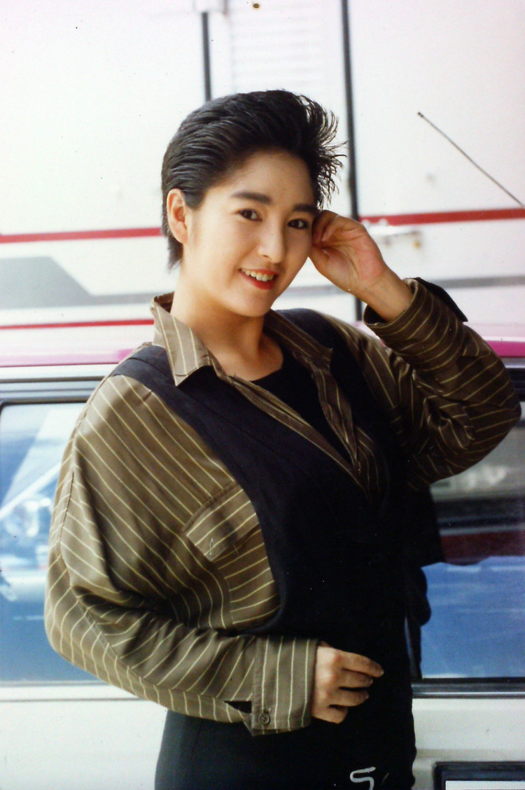 张国荣的初恋雪梨17岁未婚生子独自抚养儿女的悲与痛