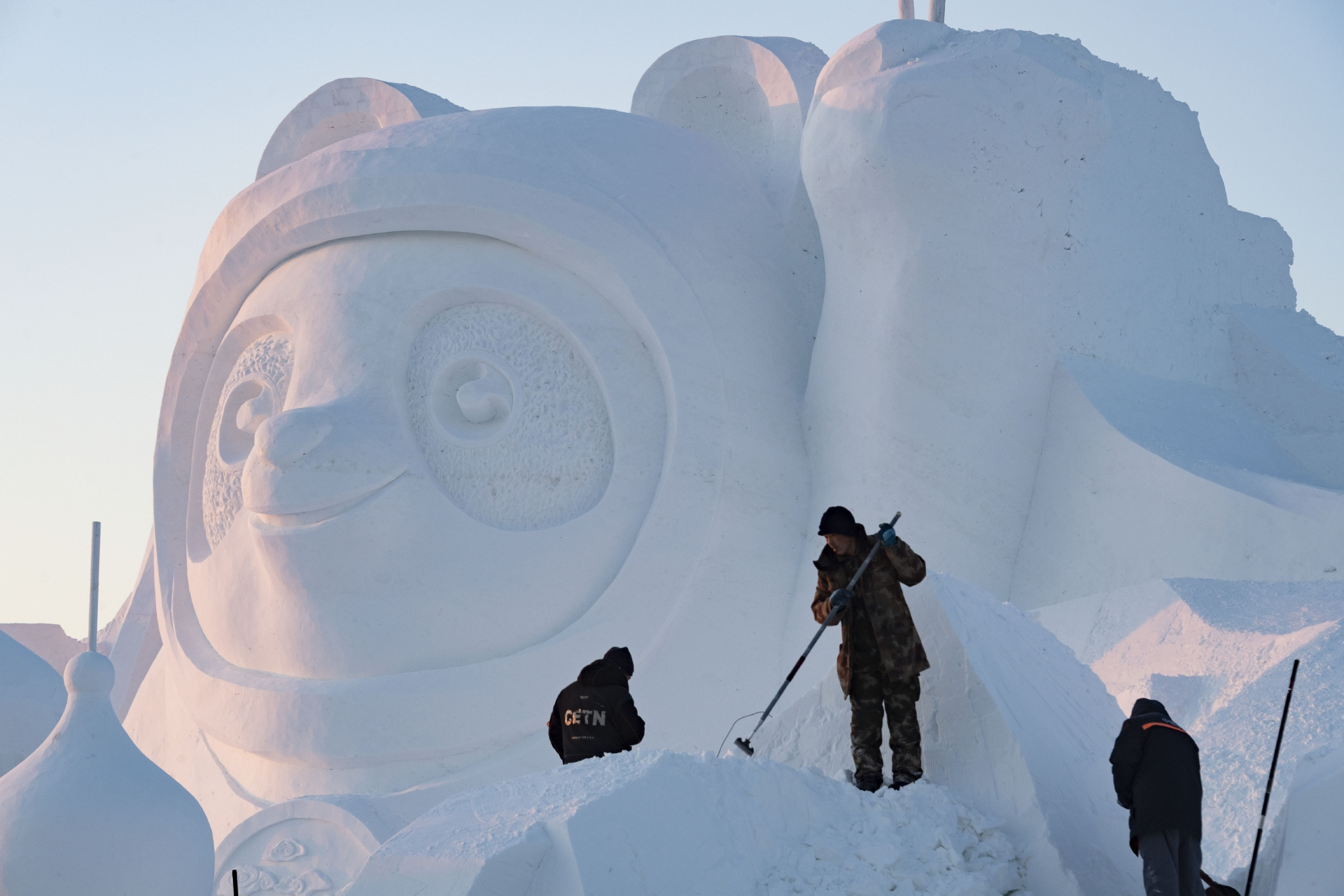 冬奥太阳岛之旅雪雕亮相哈尔滨太阳岛雪博会
