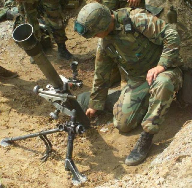 美军m252型81毫米迫击炮数字化是国产轻型化82毫米迫击炮另外一个发展
