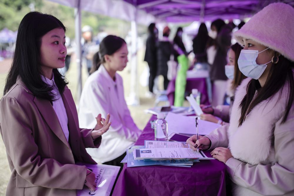 广轻工高职专场大型毕业生供需见面会来了！平均月薪超6000元休闲区蓝鸢梦想 - Www.slyday.coM