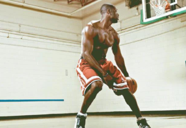 nba后卫线肌肉最强5大球星科比号称小马龙哈登麒麟臂惹眼