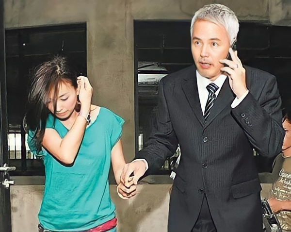 张庭夫妇公司涉嫌传销被查处，她的复杂上位史，那才叫“劲爆”呐休闲区蓝鸢梦想 - Www.slyday.coM