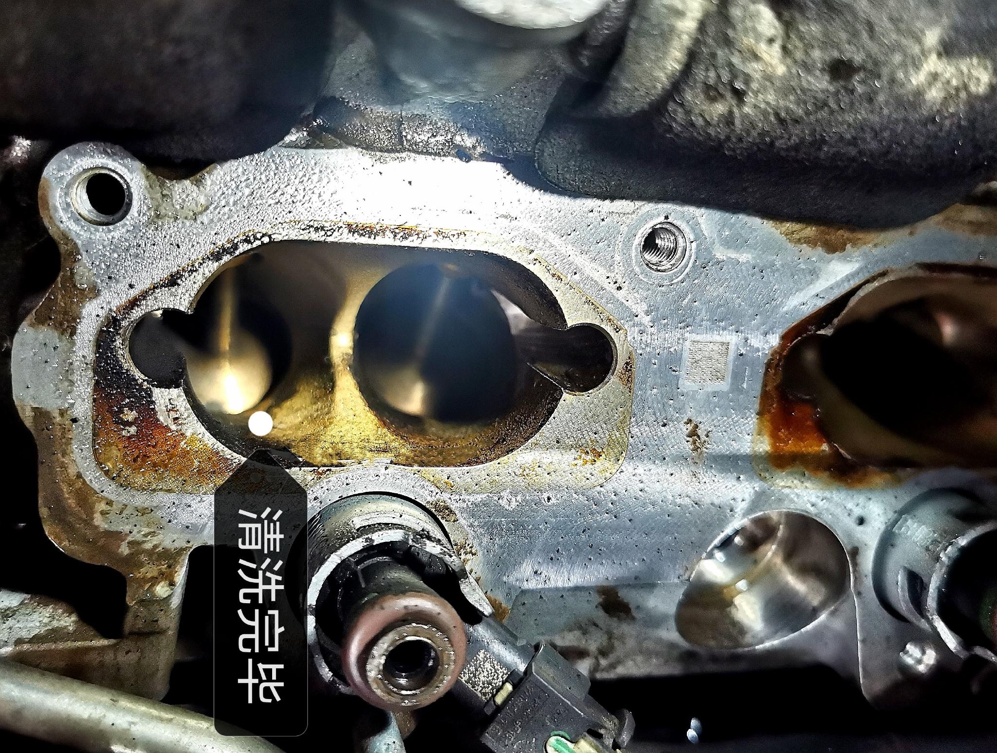 重庆金钣手汽车维修保养之干冰清洗汽车积碳