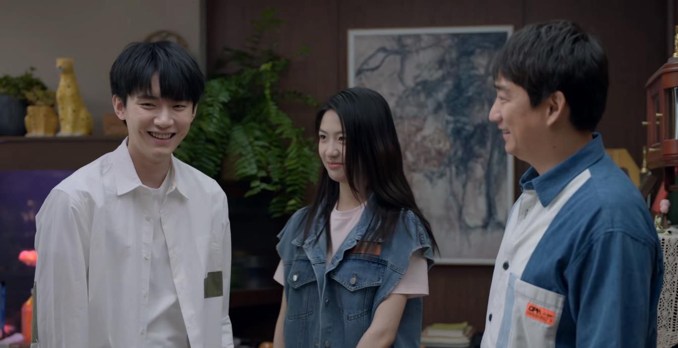 陈卓决意再次追求小敏,全家齐上阵一起撮合,而被小敏抢先求婚.