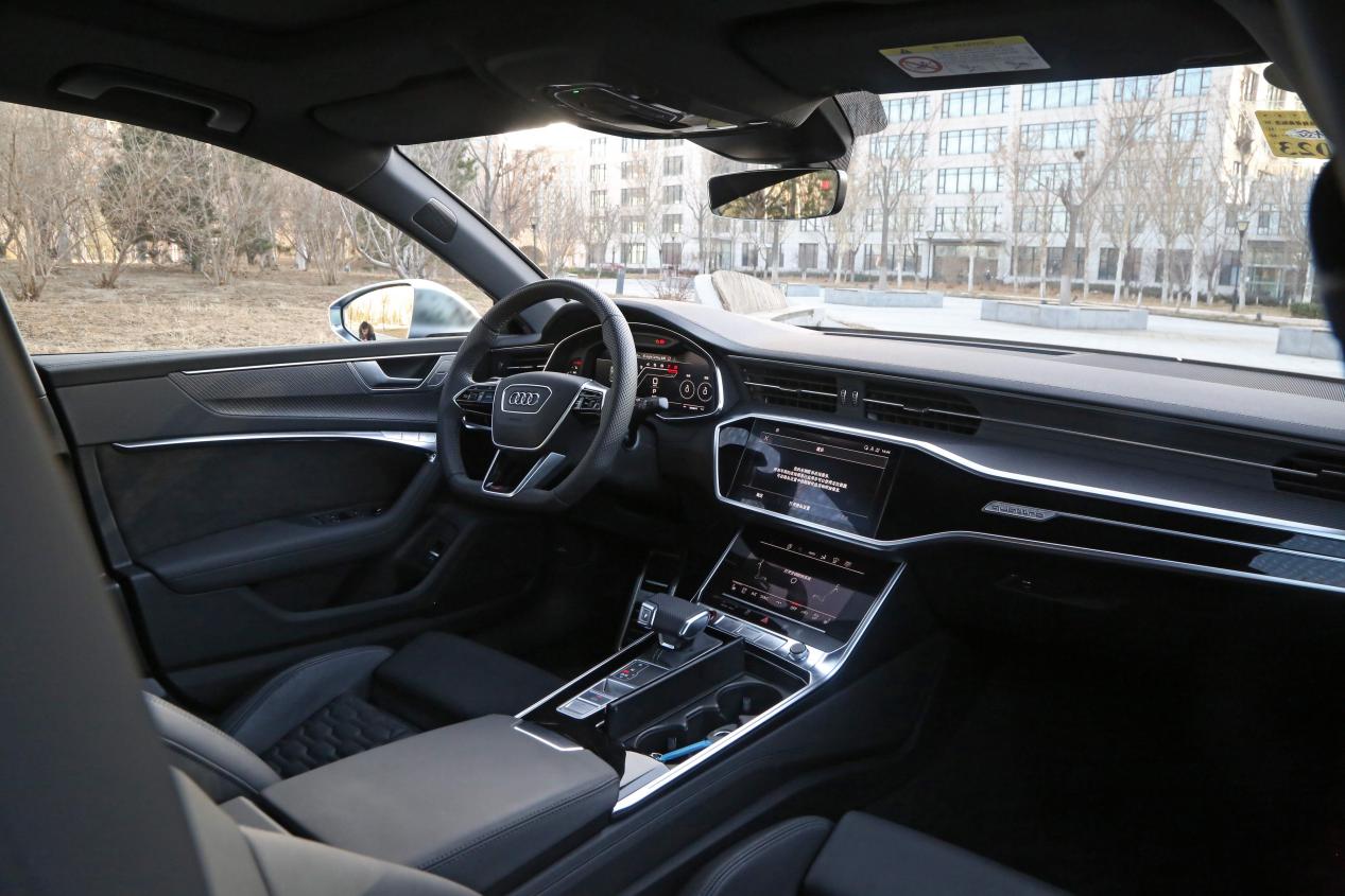 这就是rs的天花板试驾奥迪rs7sportback