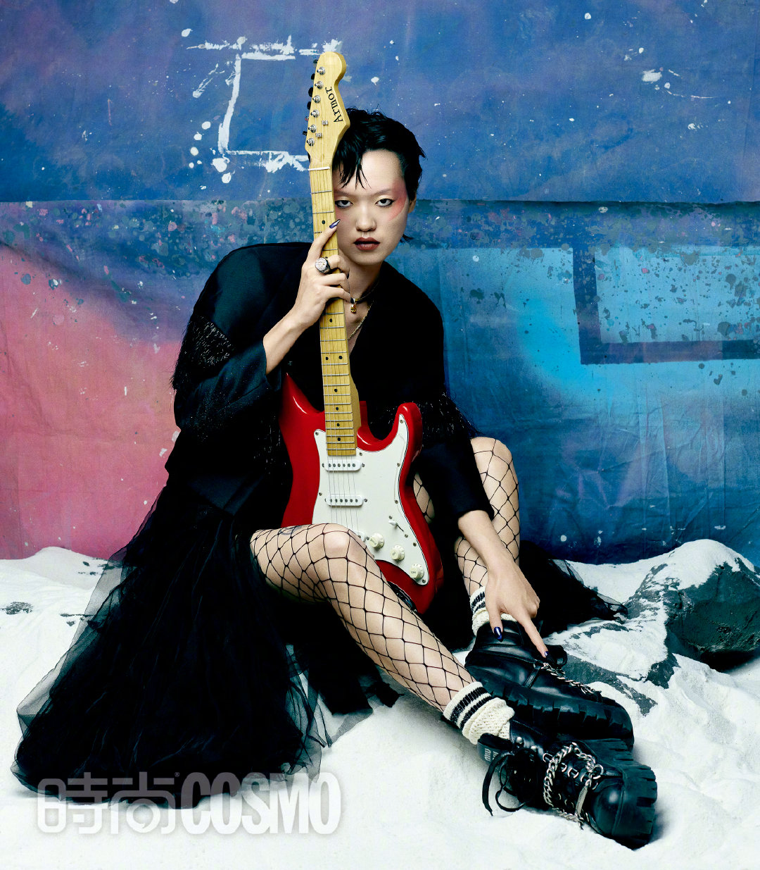 雪山乐队 大概是极寒的温度给予了鼓手挥起鼓棒的动力……休闲区蓝鸢梦想 - Www.slyday.coM