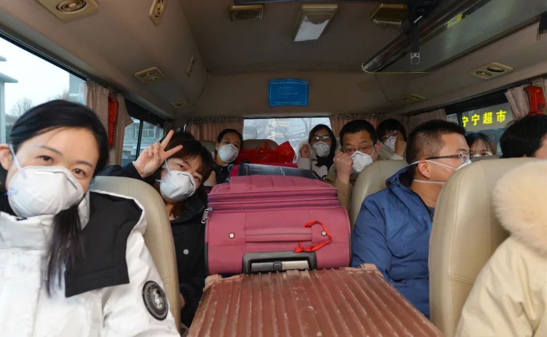 金戈铁马闻征鼓，只争朝夕抗疫情休闲区蓝鸢梦想 - Www.slyday.coM