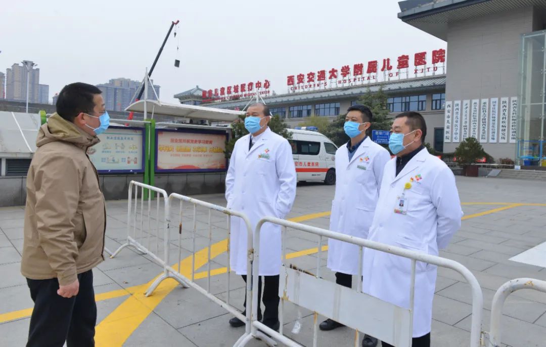 金戈铁马闻征鼓，只争朝夕抗疫情休闲区蓝鸢梦想 - Www.slyday.coM