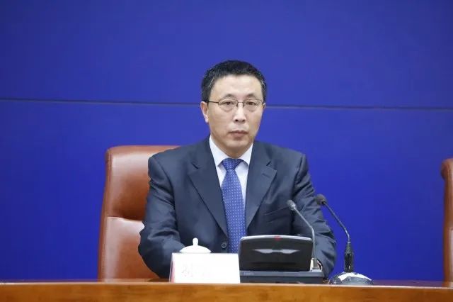 市市场监督管理局党组成员,副局长孙建忠介绍,全面落实国家,省,市疫情