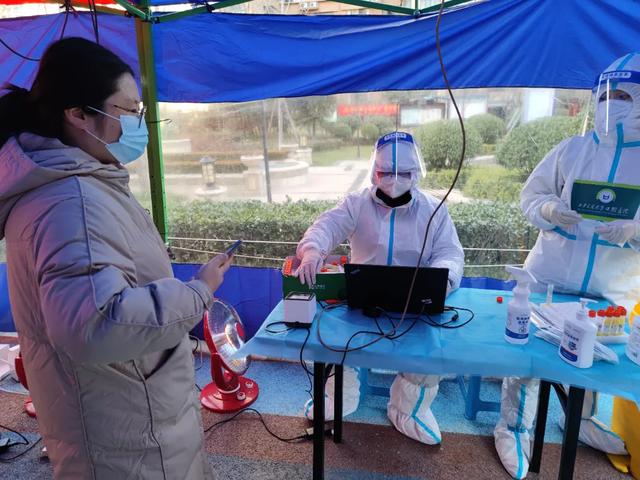 陕西省人大常委会机关选派干部下沉西安基层一线支持疫情防控工作休闲区蓝鸢梦想 - Www.slyday.coM