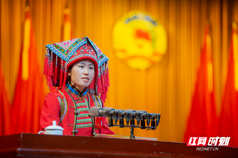 委员建言黄琴:探索东江湖生态产品价值实现机制 助推郴州国家可持续