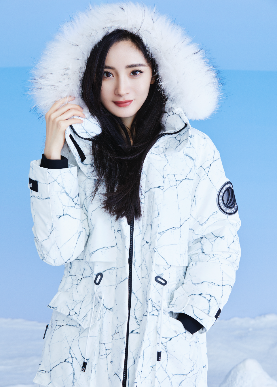 超强保暖 高颜值的明星同款羽绒服,波司登都给你安排了!__财经头条