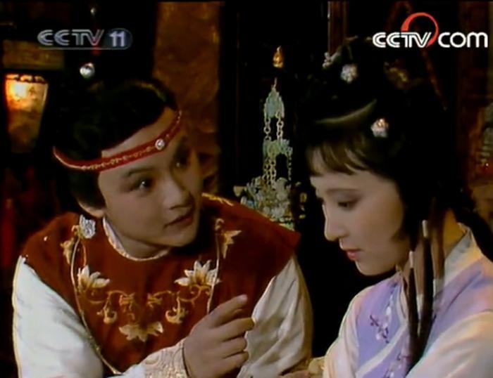 图片来源:87版《红楼梦》视频截图