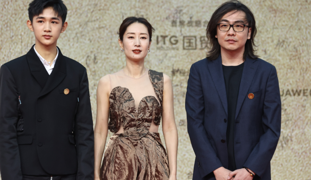 金鸡奖女星造型红黑榜,沈月披纱窗,关晓彤老气,张子枫逆袭了休闲区蓝鸢梦想 - Www.slyday.coM 金鸡奖女星造型红黑榜,沈月披纱窗,关晓彤老气,张子枫逆袭了休闲区蓝鸢梦想 - Www.slyday.coM