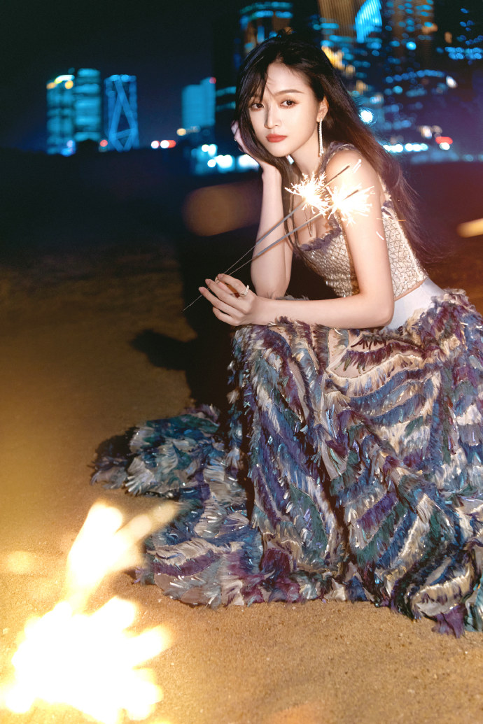 金鸡奖闭幕式举行：李冰冰、倪妮、关晓彤、吴宣仪等红毯造型曝光休闲区蓝鸢梦想 - Www.slyday.coM