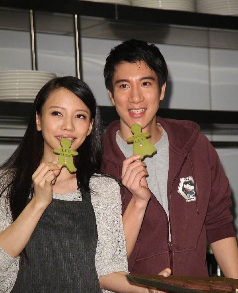 这才是真正的爱情，张卫健和张茜的婚姻，打脸太多秀恩爱的明星休闲区蓝鸢梦想 - Www.slyday.coM