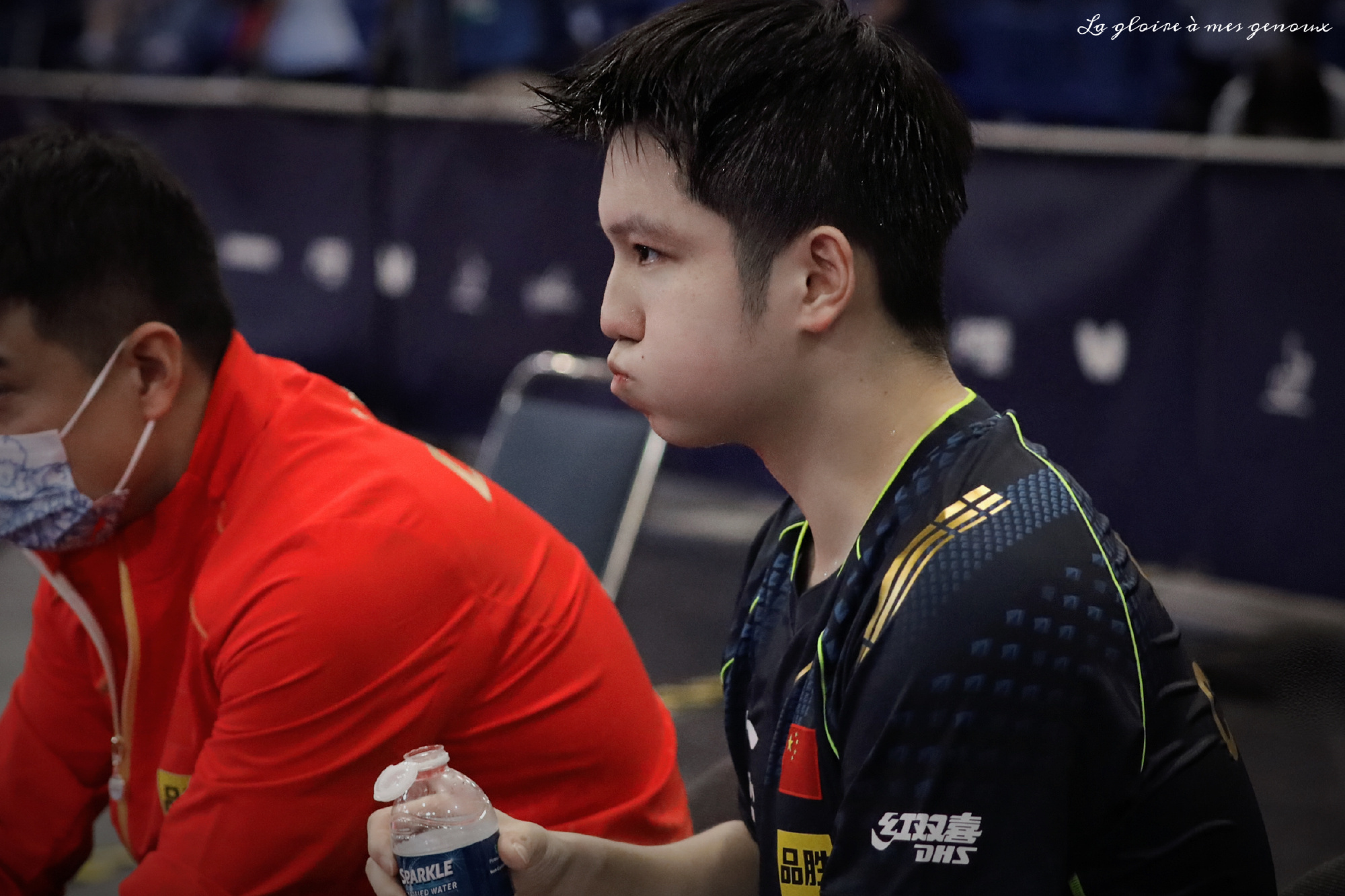 嘟嘟嘴的樊振东想捏捏