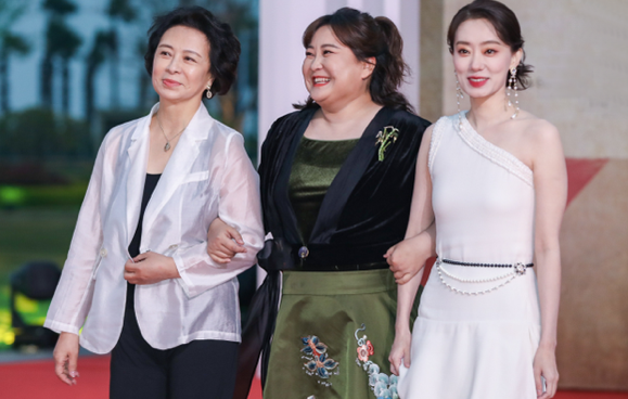 金鸡奖获奖名单揭幕：张子枫再陪跑，最佳女主意料之中！休闲区蓝鸢梦想 - Www.slyday.coM