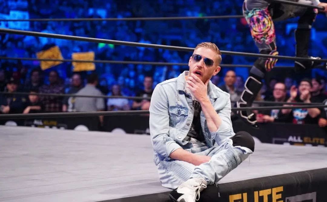 aew老板托尼汗一开始并不看好橘神卡西迪的摔跤风格