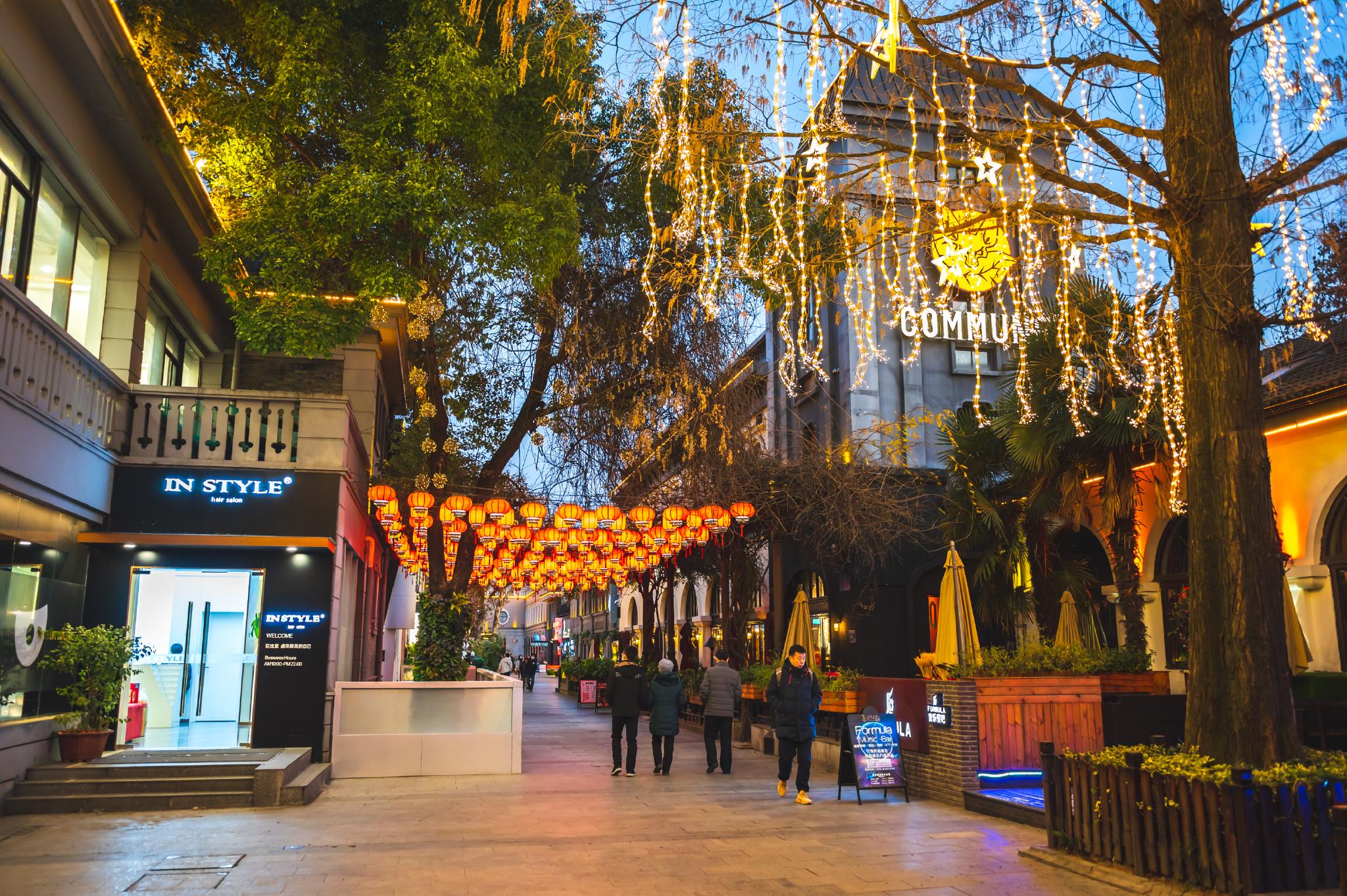 1912历史街区夜色下藏着的老金陵时尚天地堪称南京不夜城