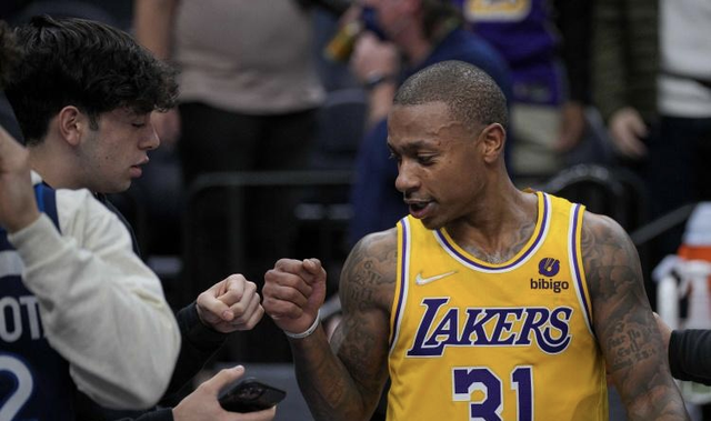 又有新饭碗了!小托马斯正式和独行侠签约十天合同,库班真讲义气休闲区蓝鸢梦想 - Www.slyday.coM 又有新饭碗了!小托马斯正式和独行侠签约十天合同,库班真讲义气休闲区蓝鸢梦想 - Www.slyday.coM