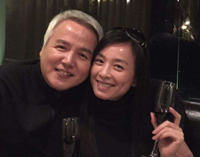 张庭夫妇的公司出事后,有不少代理商良心发现,主动揭发传销模式休闲区蓝鸢梦想 - Www.slyday.coM 张庭夫妇的公司出事后,有不少代理商良心发现,主动揭发传销模式休闲区蓝鸢梦想 - Www.slyday.coM