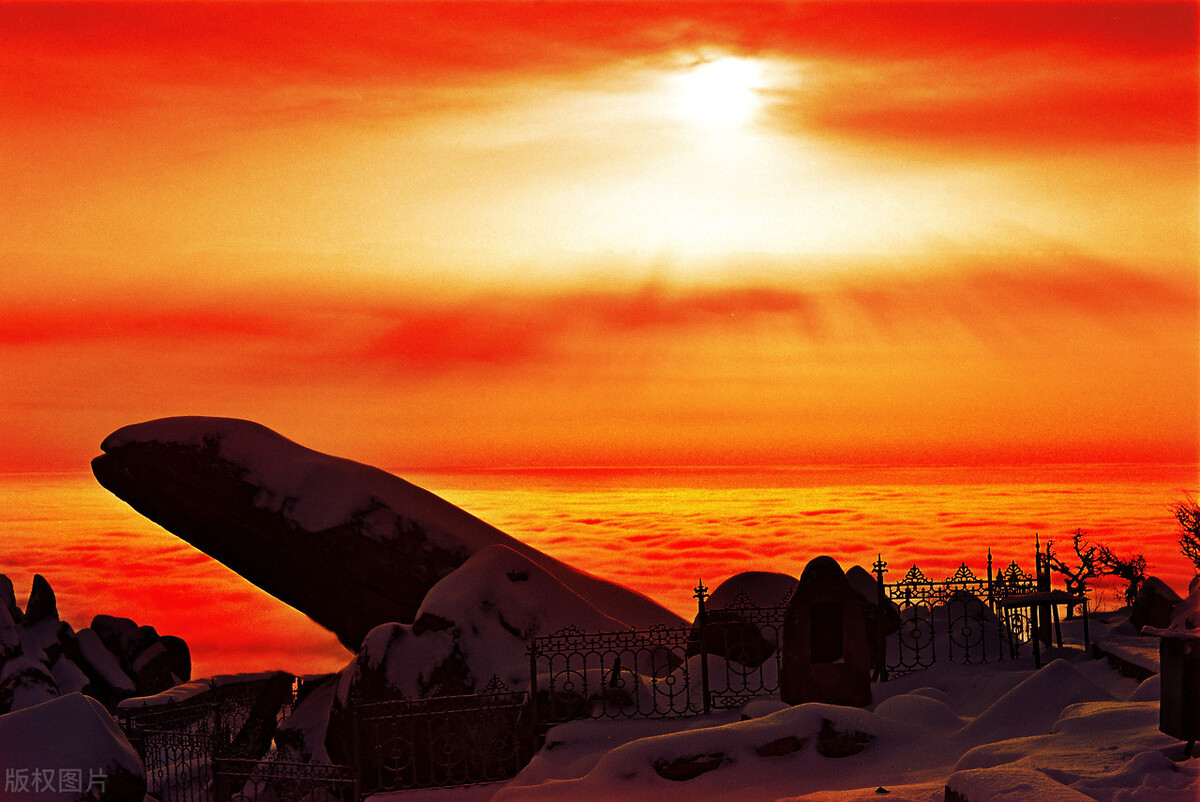 云上太阳它总不改变新年去看中国最美的日出吧新年新气象