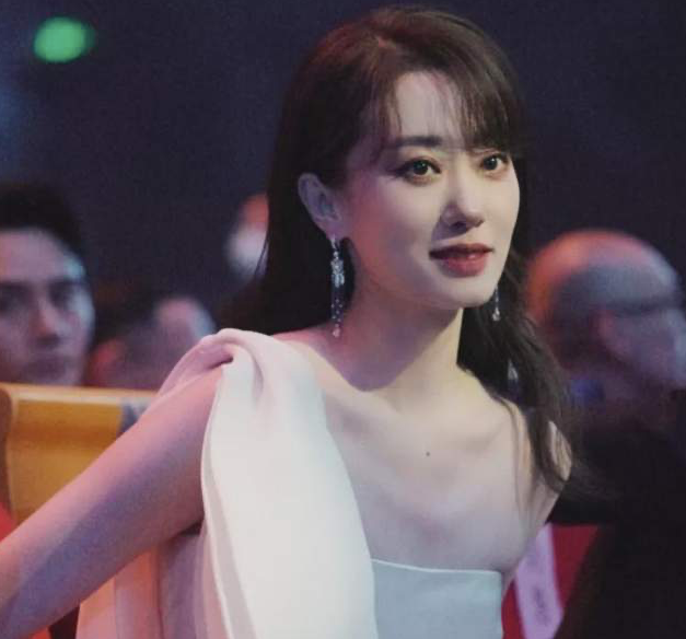 金鸡奖获奖名单揭幕：张子枫再陪跑，最佳女主意料之中！休闲区蓝鸢梦想 - Www.slyday.coM