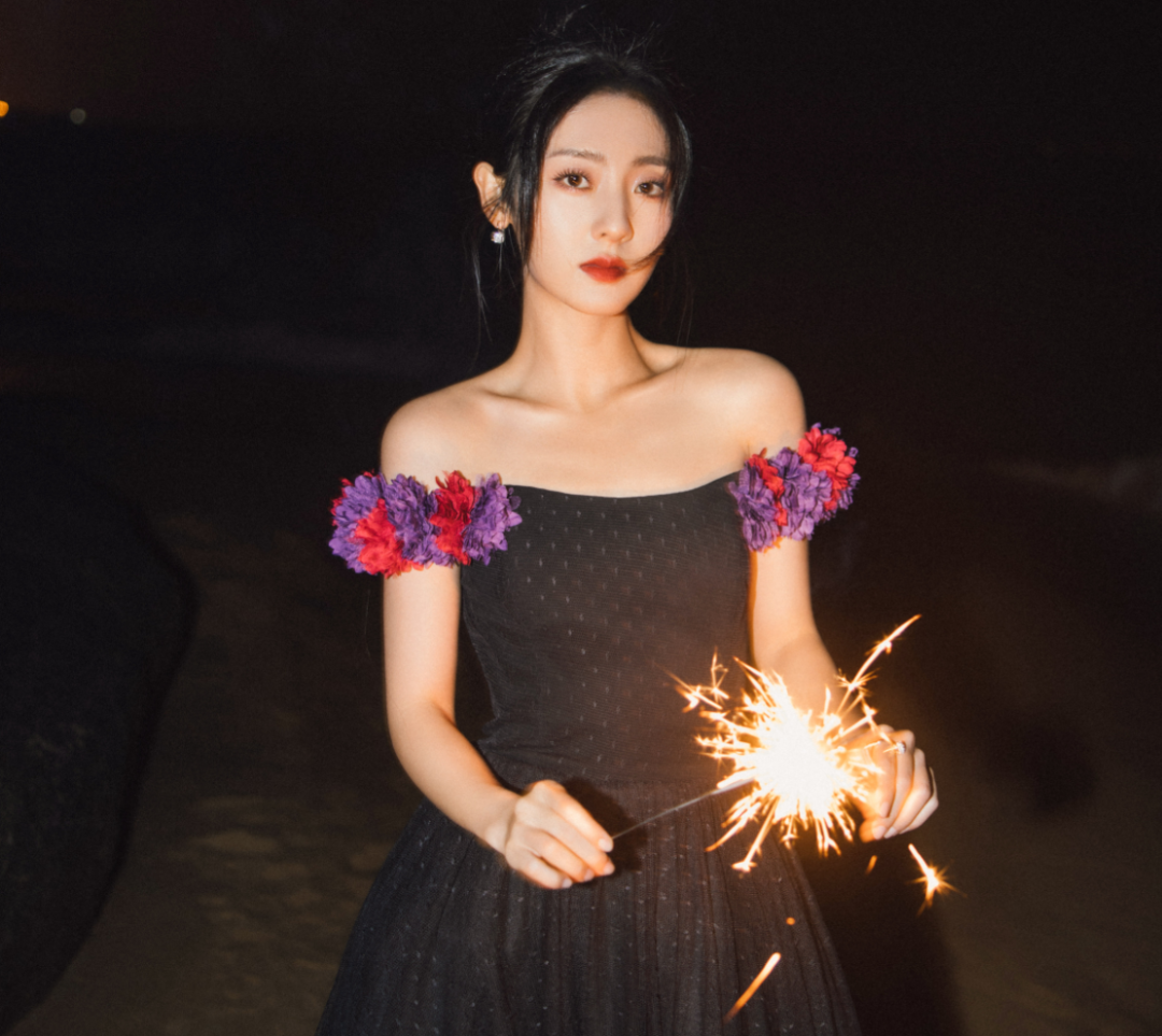 金鸡奖女星造型红黑榜,沈月披纱窗,关晓彤老气,张子枫逆袭了休闲区蓝鸢梦想 - Www.slyday.coM 金鸡奖女星造型红黑榜,沈月披纱窗,关晓彤老气,张子枫逆袭了休闲区蓝鸢梦想 - Www.slyday.coM