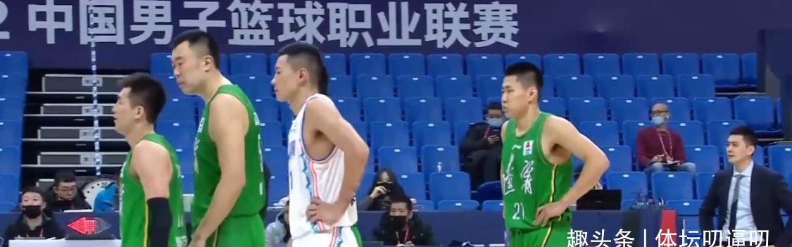 15连胜!郭艾伦被驱逐,辽篮7人上双创纪录,违体+技犯引争议休闲区蓝鸢梦想 - Www.slyday.coM 15连胜!郭艾伦被驱逐,辽篮7人上双创纪录,违体+技犯引争议休闲区蓝鸢梦想 - Www.slyday.coM