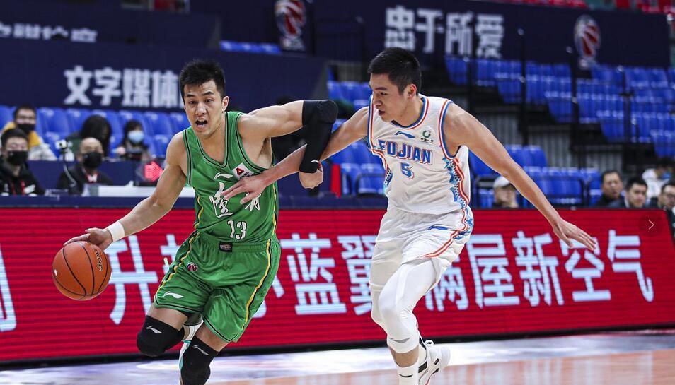 拒绝25分逆转!辽宁7人上双送福建7连败 郭艾伦18+12被驱逐休闲区蓝鸢梦想 - Www.slyday.coM 拒绝25分逆转!辽宁7人上双送福建7连败 郭艾伦18+12被驱逐休闲区蓝鸢梦想 - Www.slyday.coM