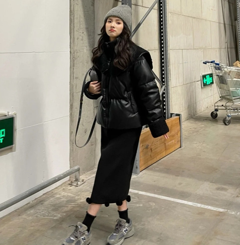 这才是教科书级别的“黑羽绒服”搭配,优雅时尚,关键是不老气休闲区蓝鸢梦想 - Www.slyday.coM 这才是教科书级别的“黑羽绒服”搭配,优雅时尚,关键是不老气休闲区蓝鸢梦想 - Www.slyday.coM