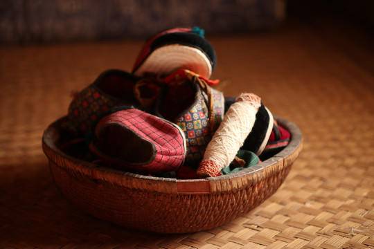 当代散文母亲的针线筐