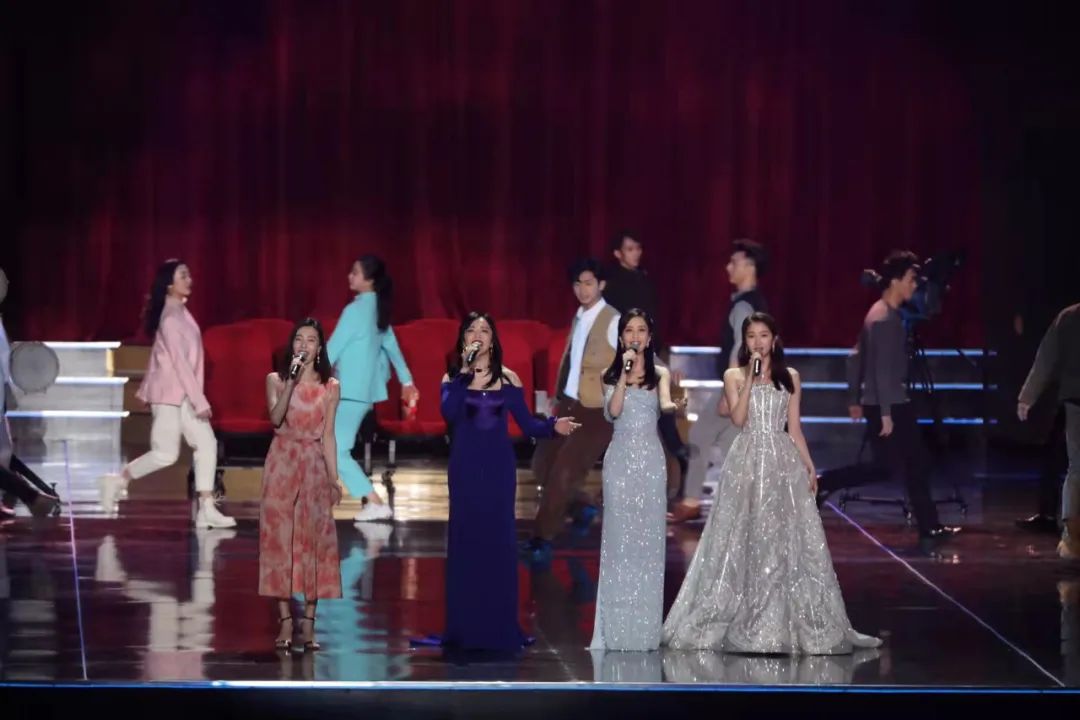 刚刚！金鸡奖获奖名单揭晓！最佳男女主角是……现场超燃！休闲区蓝鸢梦想 - Www.slyday.coM