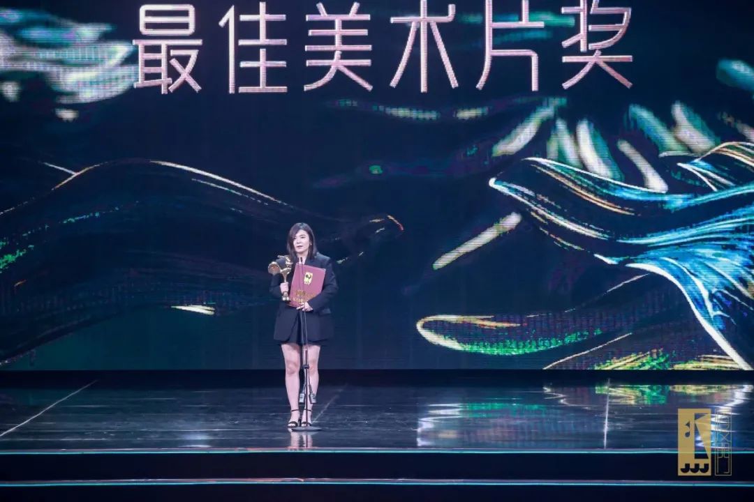 第34届中国电影金鸡奖揭晓，《守岛人》获最佳故事片，张艺谋夺最佳导演（附完整获奖名单）休闲区蓝鸢梦想 - Www.slyday.coM