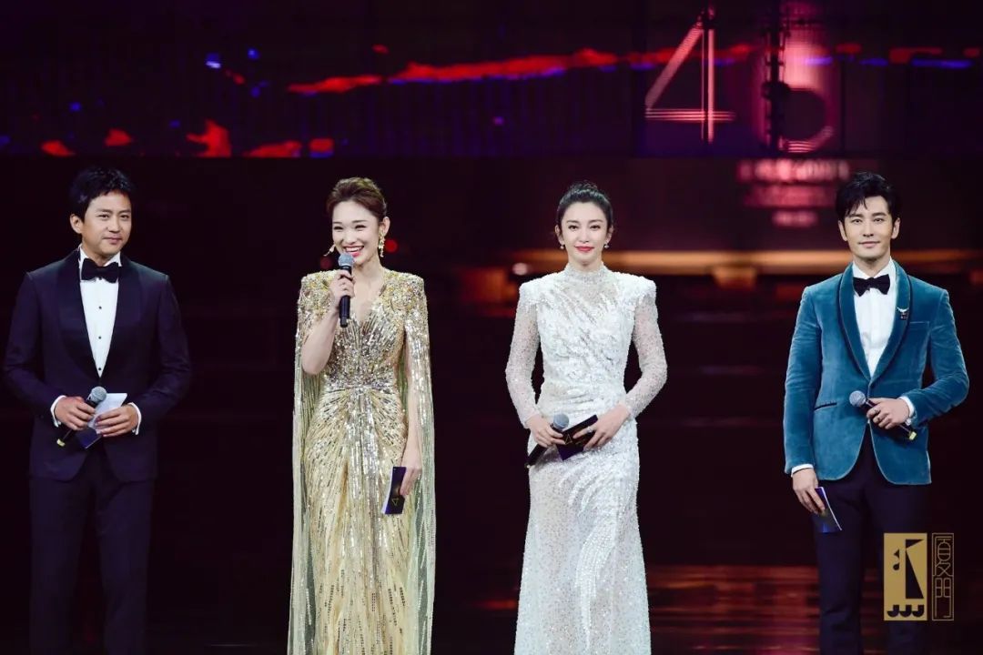 第34届中国电影金鸡奖揭晓，《守岛人》获最佳故事片，张艺谋夺最佳导演（附完整获奖名单）休闲区蓝鸢梦想 - Www.slyday.coM