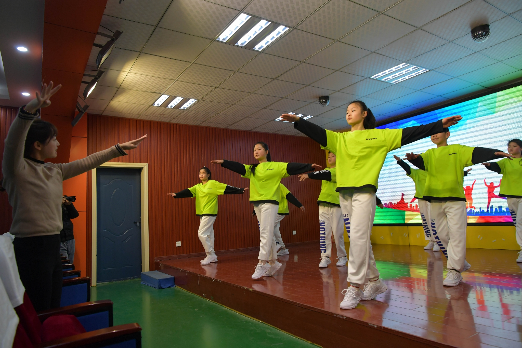 泗县特殊教育学校跳舞图片