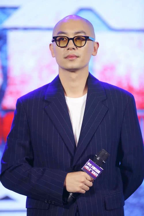 《长津湖之水门桥》曝预告海报 吴京易烊千玺率钢七连殊死决战休闲区蓝鸢梦想 - Www.slyday.coM