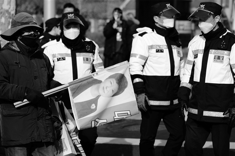 朴槿惠将出狱，韩国政坛再掀波澜休闲区蓝鸢梦想 - Www.slyday.coM