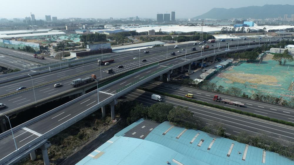 禅城到顺德更快了佛山龙翔大桥龙畔立交一环辅道通车