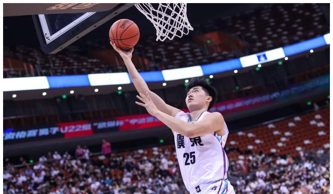 张皓嘉,广东交易流言万能工具人|广东队|张皓嘉|球员_新浪新闻