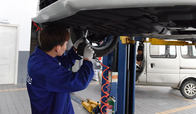 一篇文章弄明白纯电动车有哪些保养项目和燃油车有何区别