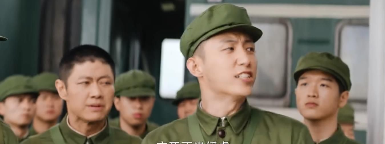 《王牌部队》叹气篇三：底层草根啥也不怕，师长眼皮子底下逗女兵休闲区蓝鸢梦想 - Www.slyday.coM