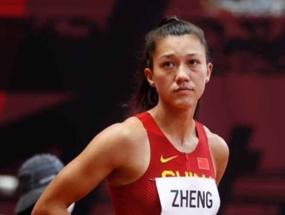 美女选手郑妮娜力放弃加拿大国籍毅然加入中国称自己不后悔