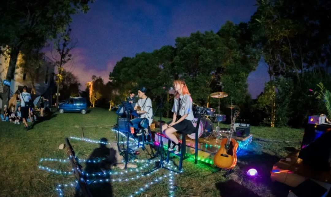 叮咚，盘点成都2022年超有仪式感的跨年活动！休闲区蓝鸢梦想 - Www.slyday.coM