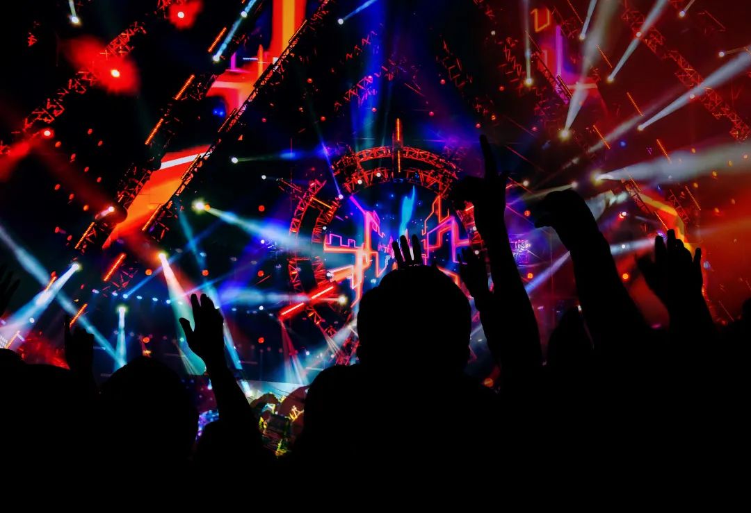 叮咚，盘点成都2022年超有仪式感的跨年活动！休闲区蓝鸢梦想 - Www.slyday.coM