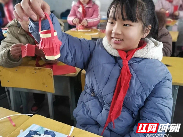 慈利县许家坊土家族乡：“双减”政策下 多样庆元旦休闲区蓝鸢梦想 - Www.slyday.coM