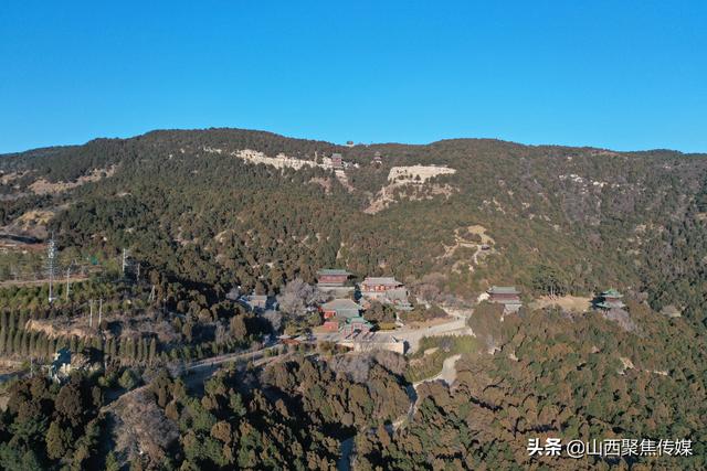 天龙山景区冬日美景图