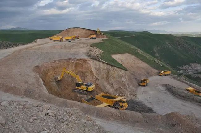 【考向预测】矿山地质灾害类型及防治措施|地下水_新浪新闻